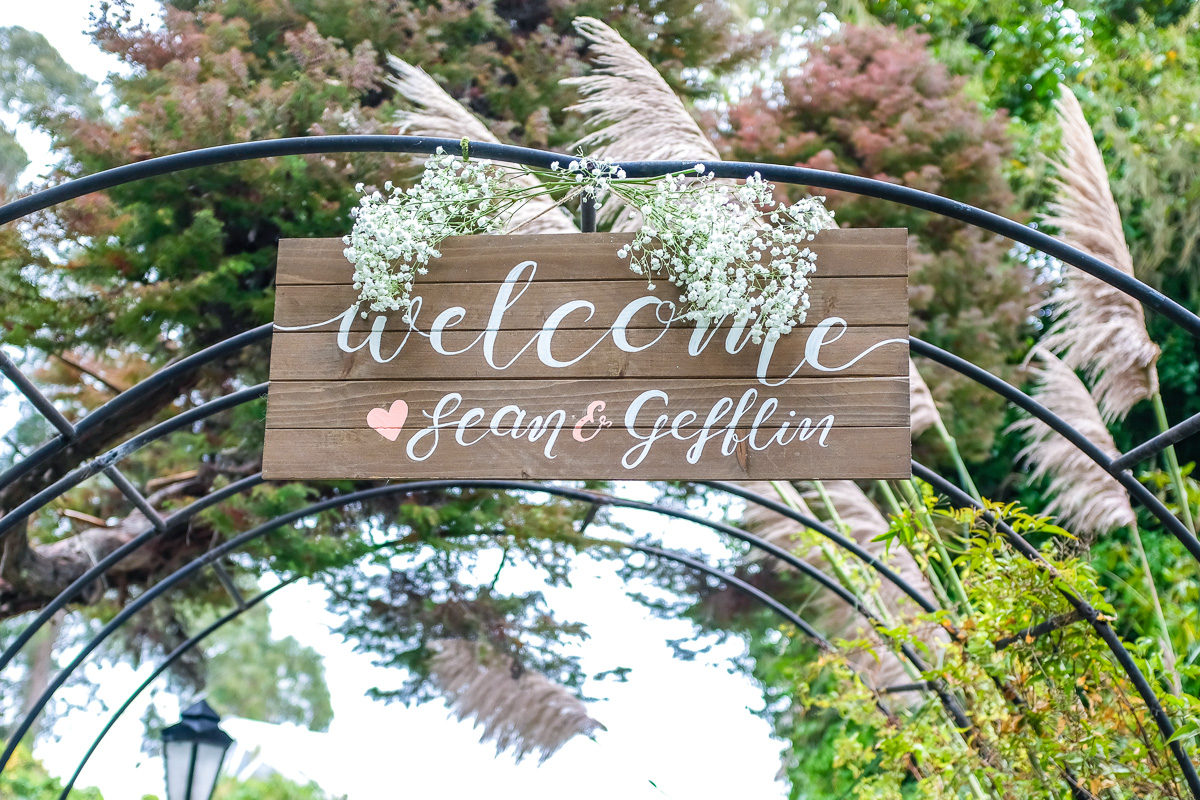 diy-wedding-welcome-sign-mary-chen-design
